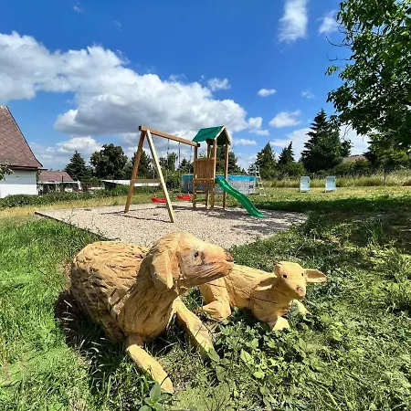 Kutnohorska Vyhlidka Chalet *